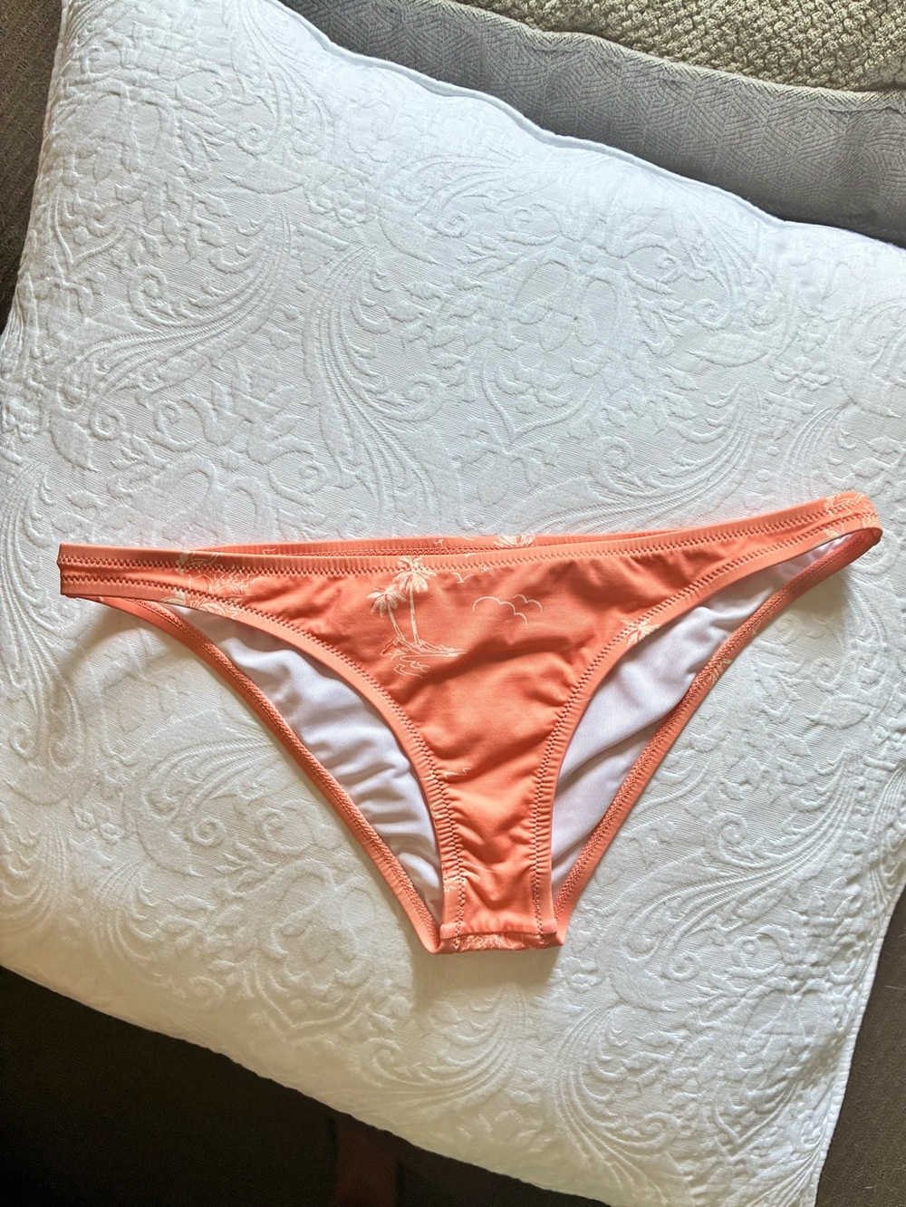 Quiksilver Women's Classic Cheeky Bikini Bottom Sz.M